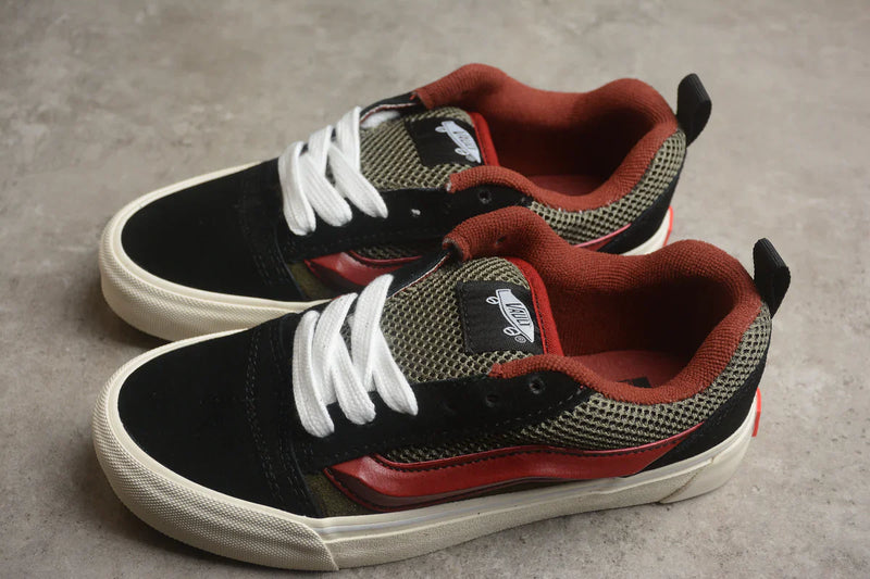 Vans Knu Skool