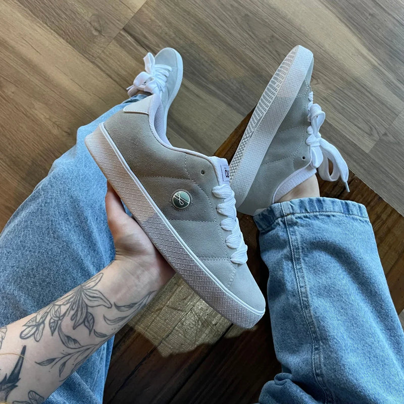 Öus Dots Cinza Branco Essencial