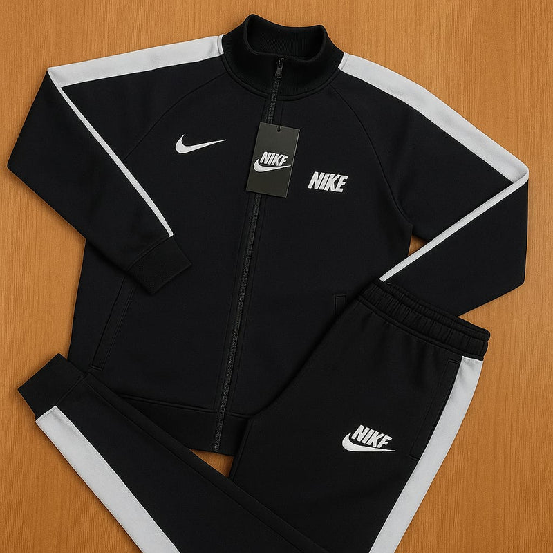 Kit Nike (blusa de frio e calça)
