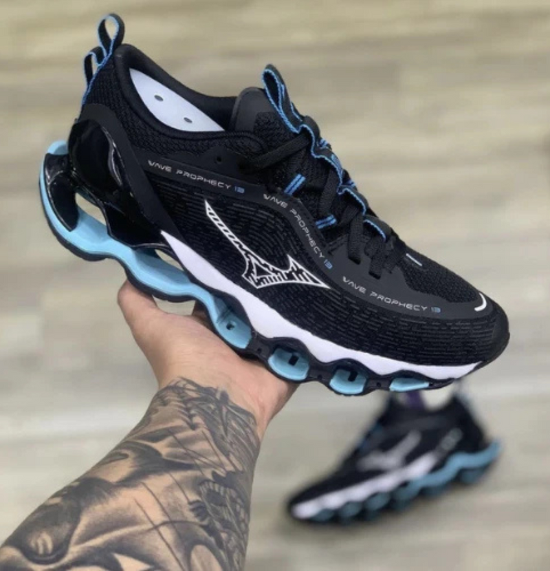 Mizuno Wave Prophecy 13