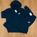 Kit Nike (blusa de frio e calça moletom azul escuro)