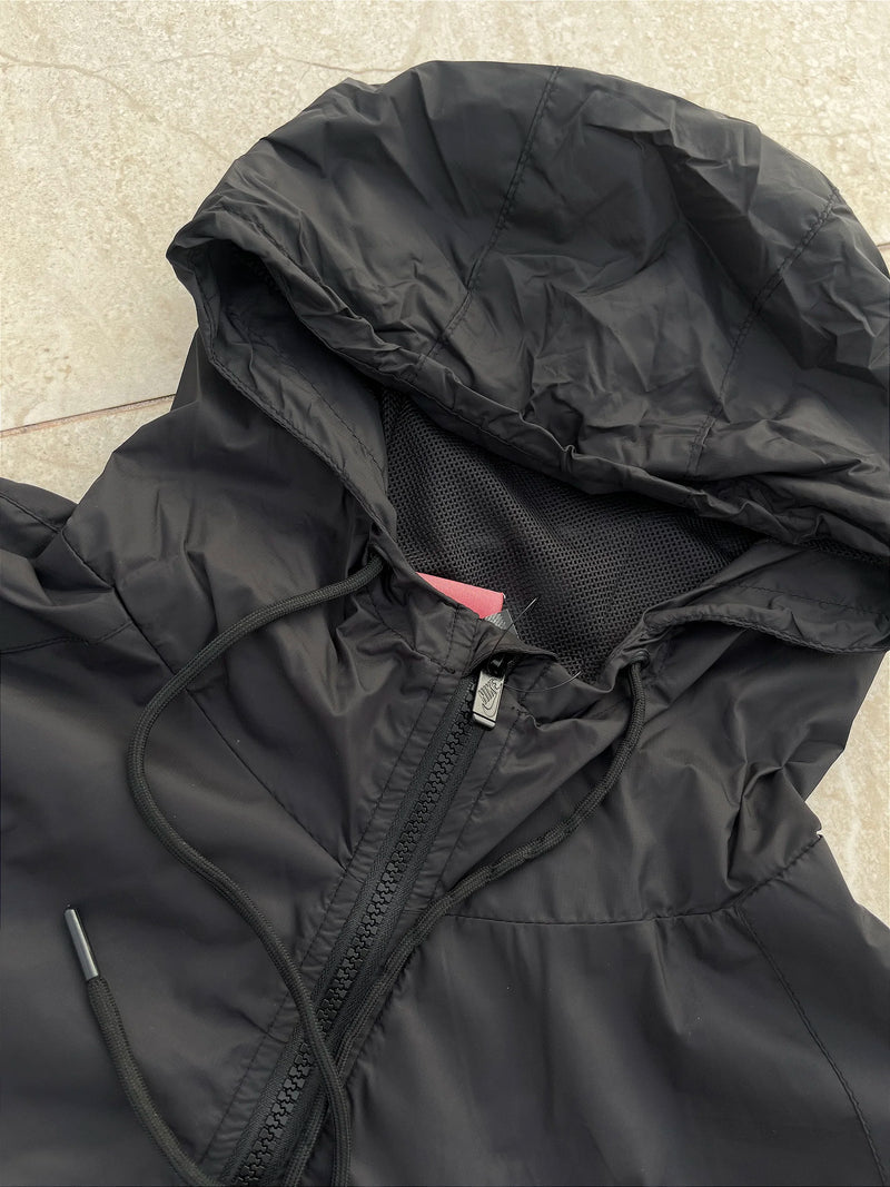 Jaqueta Nike Grande Preta 2024 sportswear Windrunner