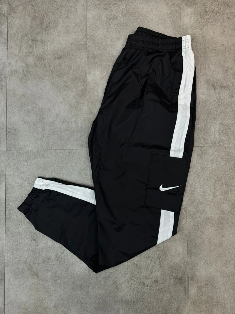 CALÇA NIKE SPORTWEAR 2025