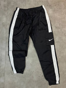 CALÇA NIKE SPORTWEAR 2025