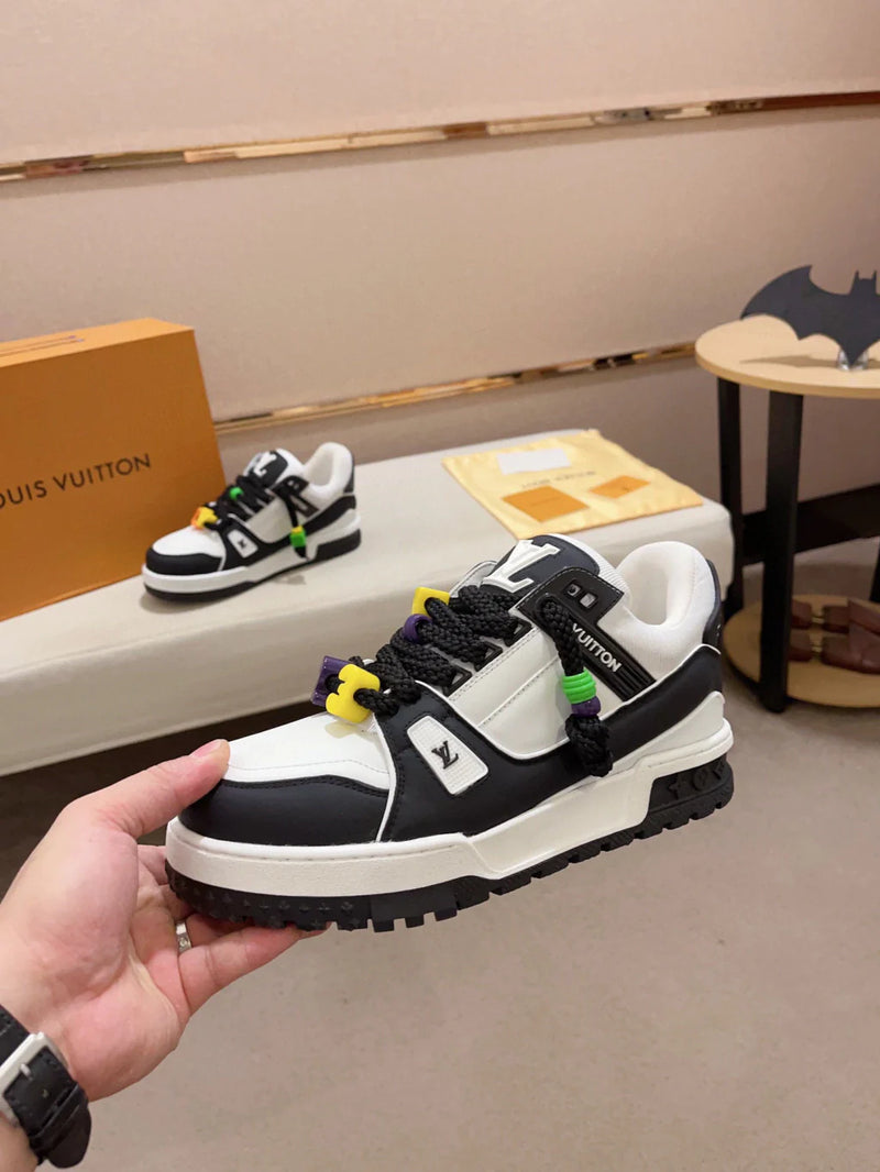 LV *Trainer Maxi - Black White