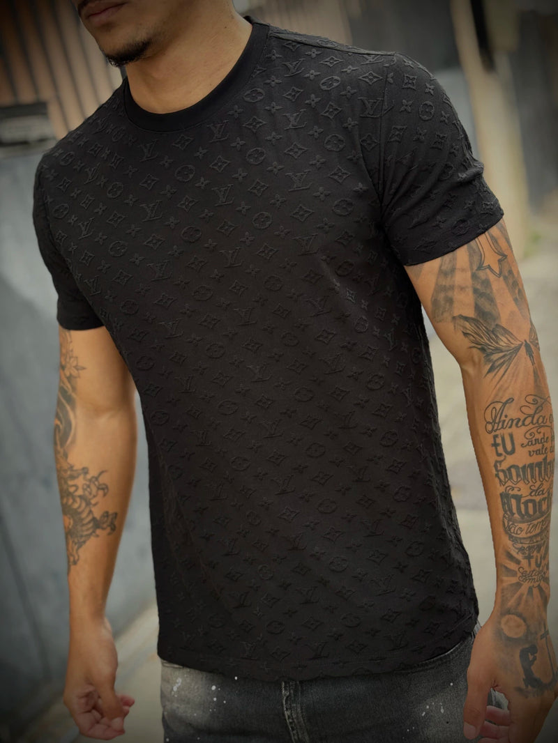 Camisa Louis Vuitton Alto Relevo | Símbolos LV - Importada Premium - Preta