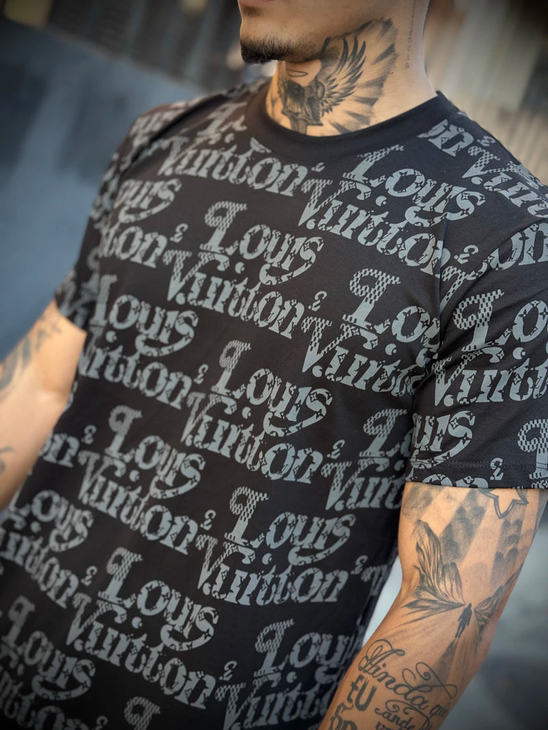 Camisa LV Estampa Monogramada - Preta