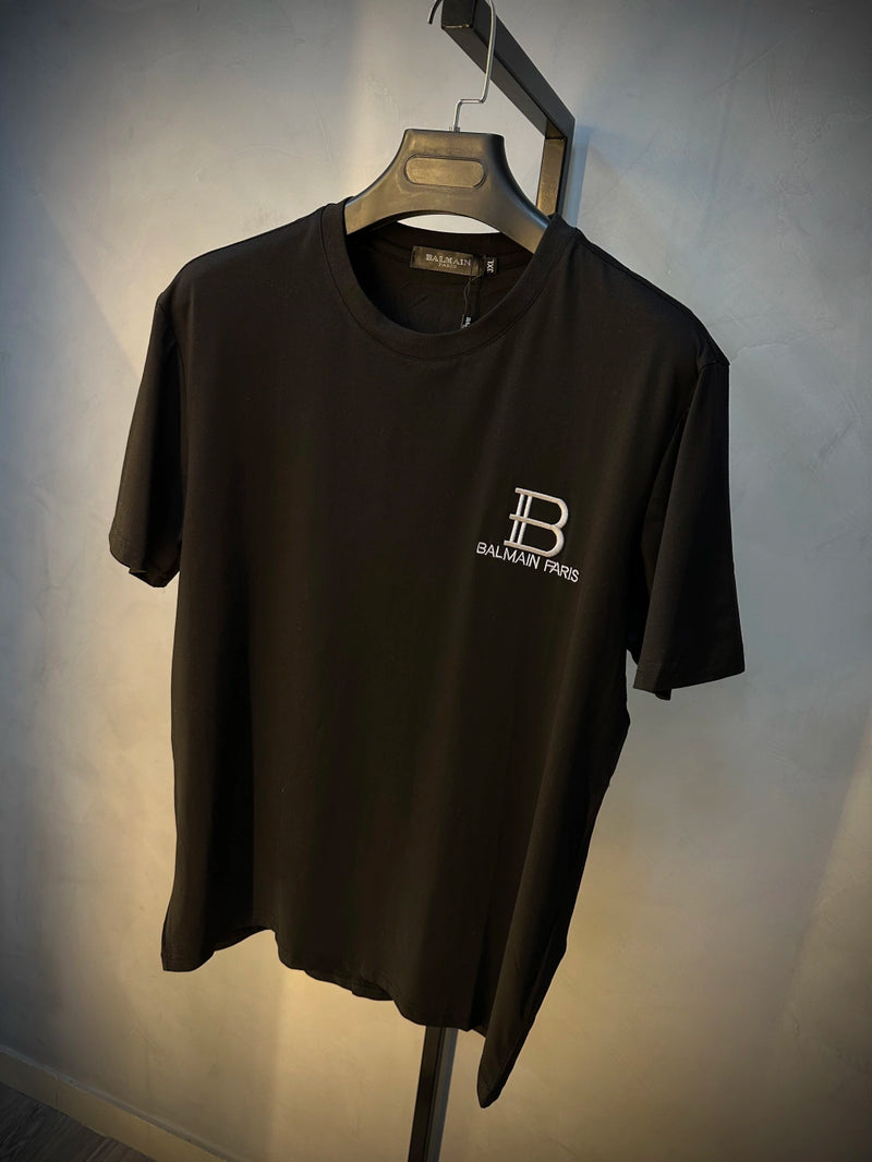 Camisa BALMAIN Básica Bordada - PRETA