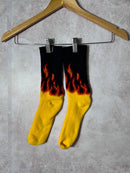 Meia Preta e Vermelho Trought The Flames 4 Altai