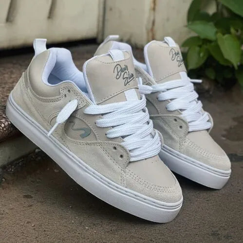 Tesla Fusion Denis Silva Off White Refletivo