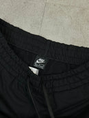 BERMUDA NIKE CLUB PRETA CARGO